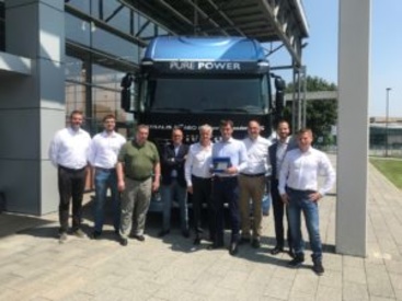 X5 Retail Group посетила с рабочим визитом штаб-квартиру бренда IVECO